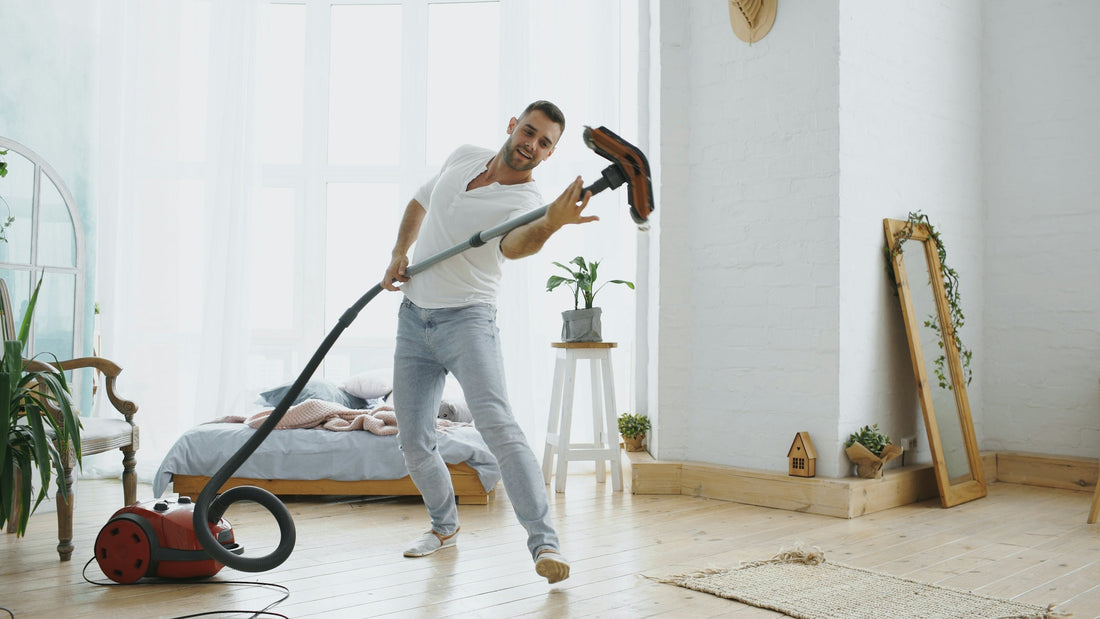 Choosing Upholstery Cleaning Products for Pet Owners - Izyclean