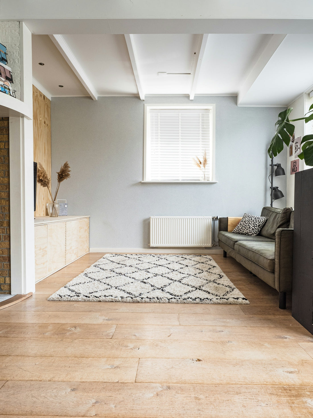 Critical Steps in Pet Stain Removal Techniques - Izyclean